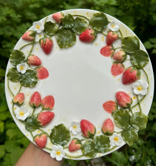 Handmade ceramic exquisite strawberry plate