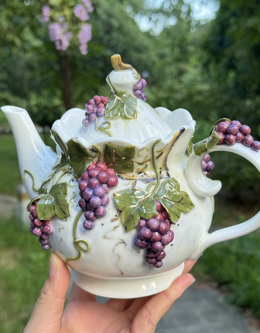 Ceramic grape water kettle exquisite and unique